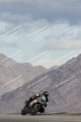 media/Nov-16-2025-Race Pace (Sun) [[8c5fa54630]]/Verified Riders/5-Turn 9 (1135am)/